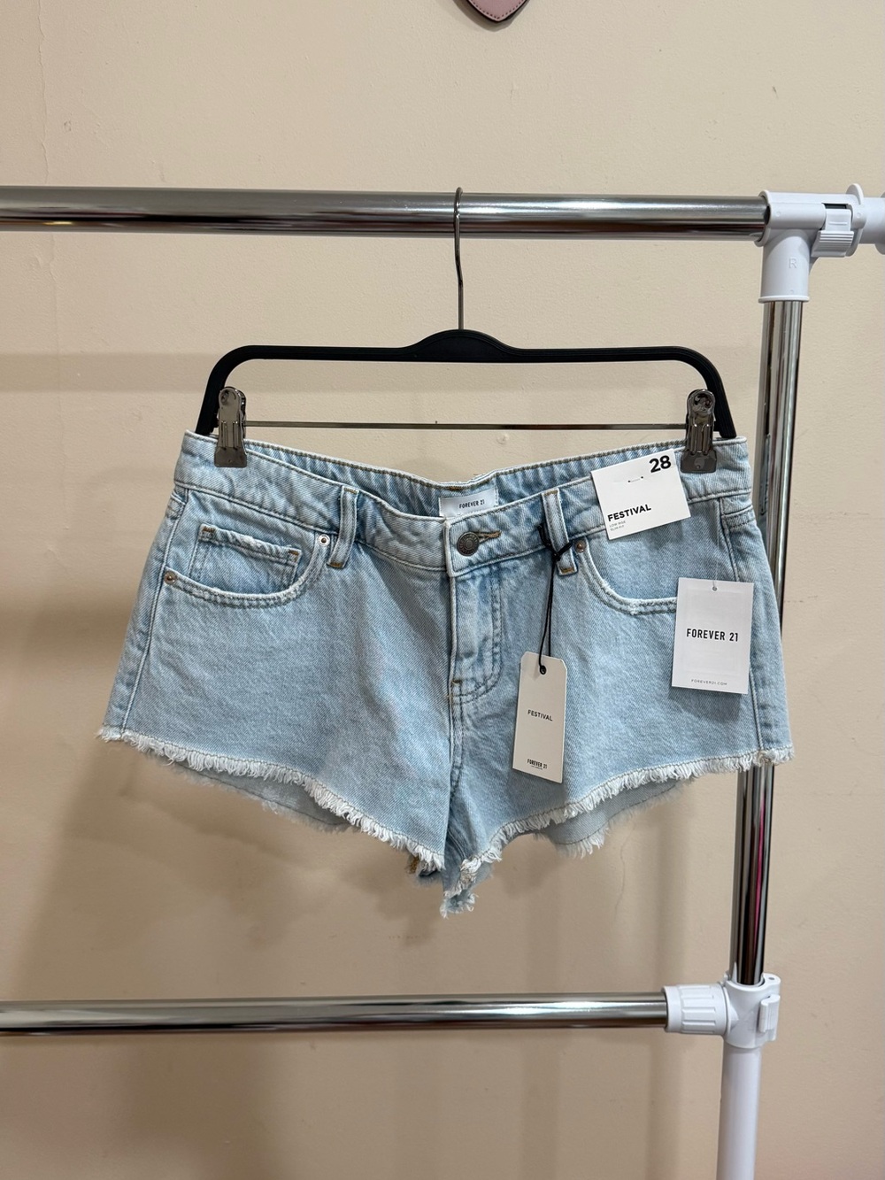 Forever 21 Festival Low Rise Denim Shorts NWT Size 28